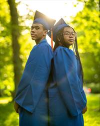 Pandemic Class of 2020: Brandon &amp; Madison Stores portrait