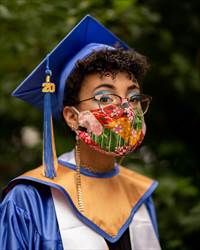 Pandemic Class of 2020: Bianca Colon portrait
